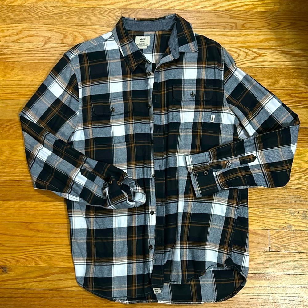 Men’s Vans Collared Button Down Shirt. Men’s Medium. Classic Fit.